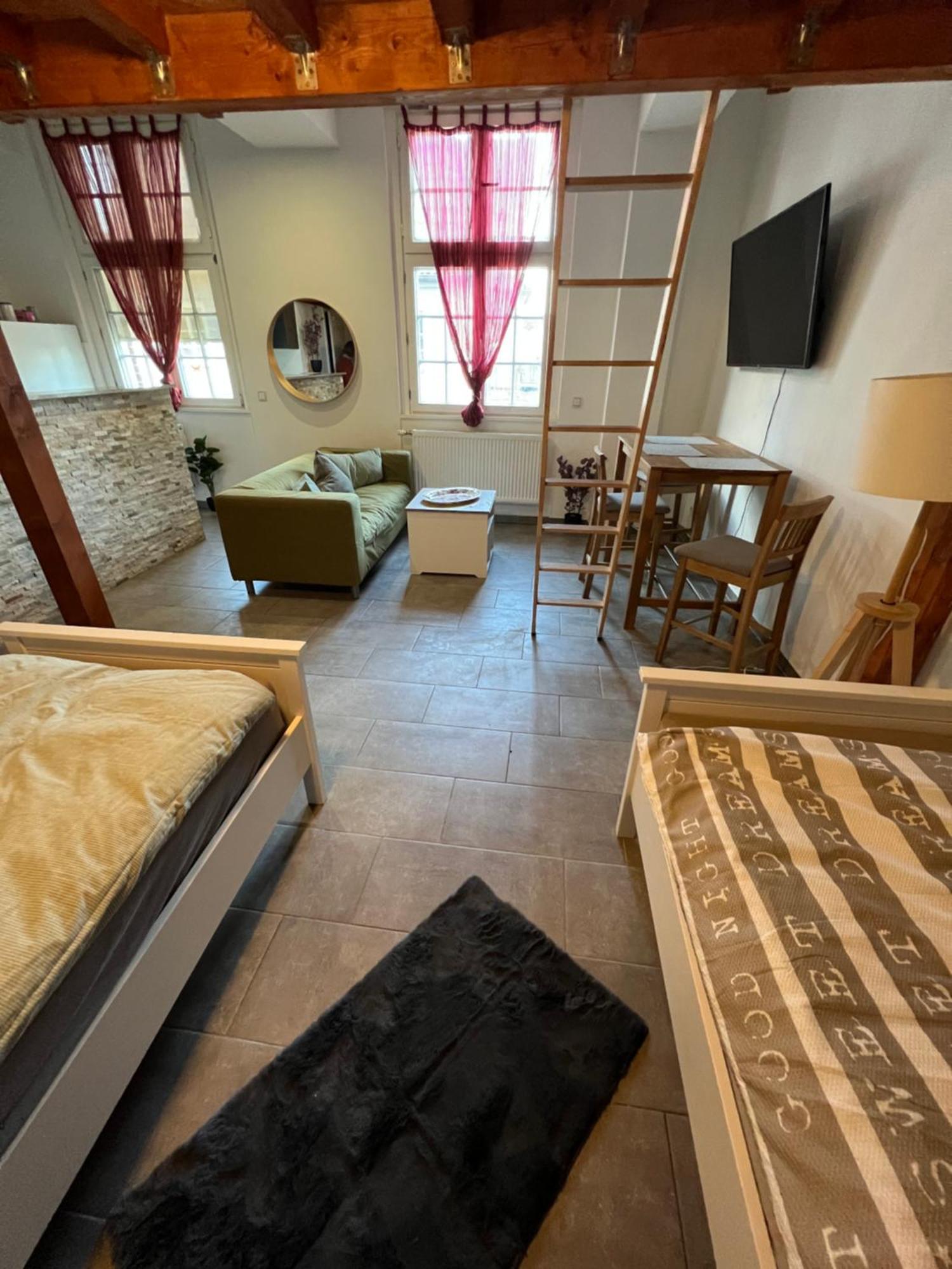 Viersen Schoene Apartments Am Duelkener Bahnhof المظهر الخارجي الصورة