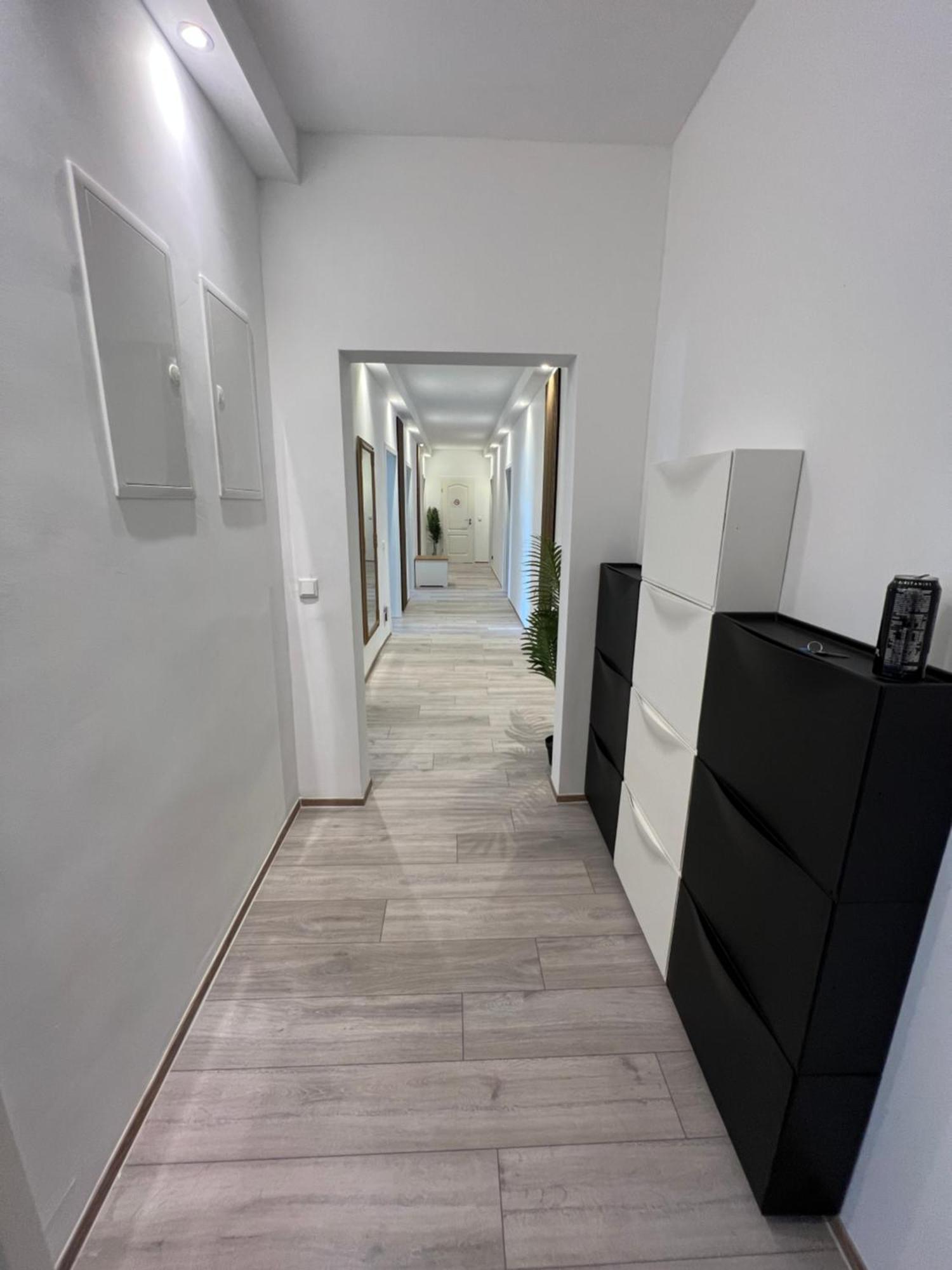 Viersen Schoene Apartments Am Duelkener Bahnhof المظهر الخارجي الصورة