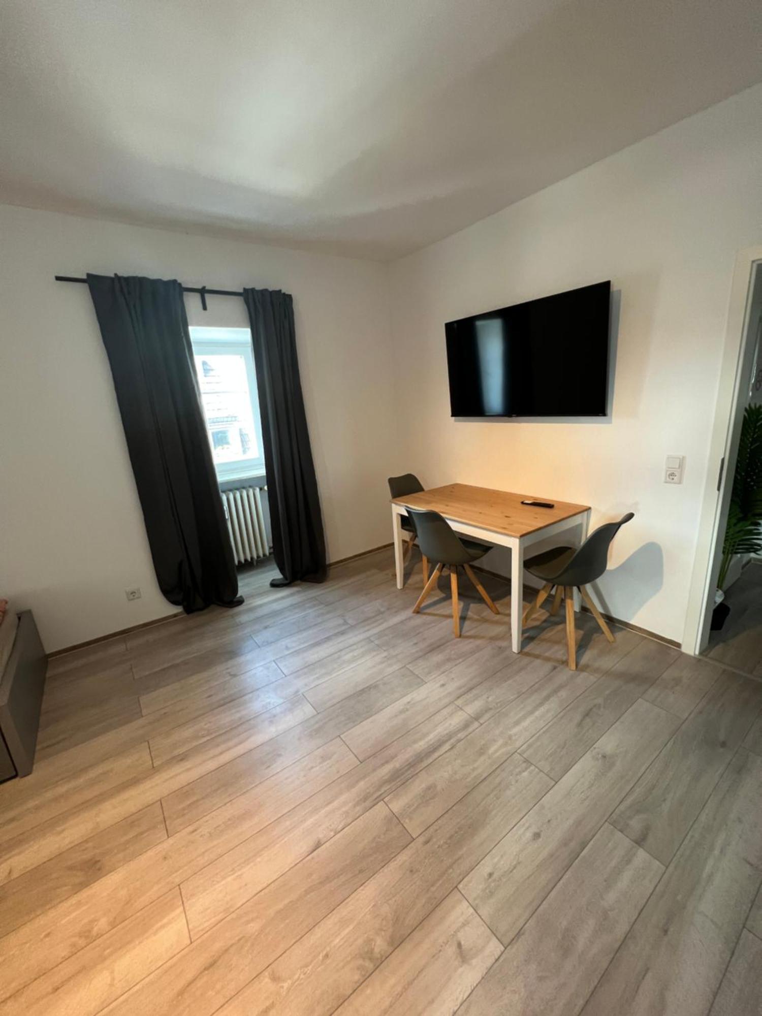 Viersen Schoene Apartments Am Duelkener Bahnhof المظهر الخارجي الصورة