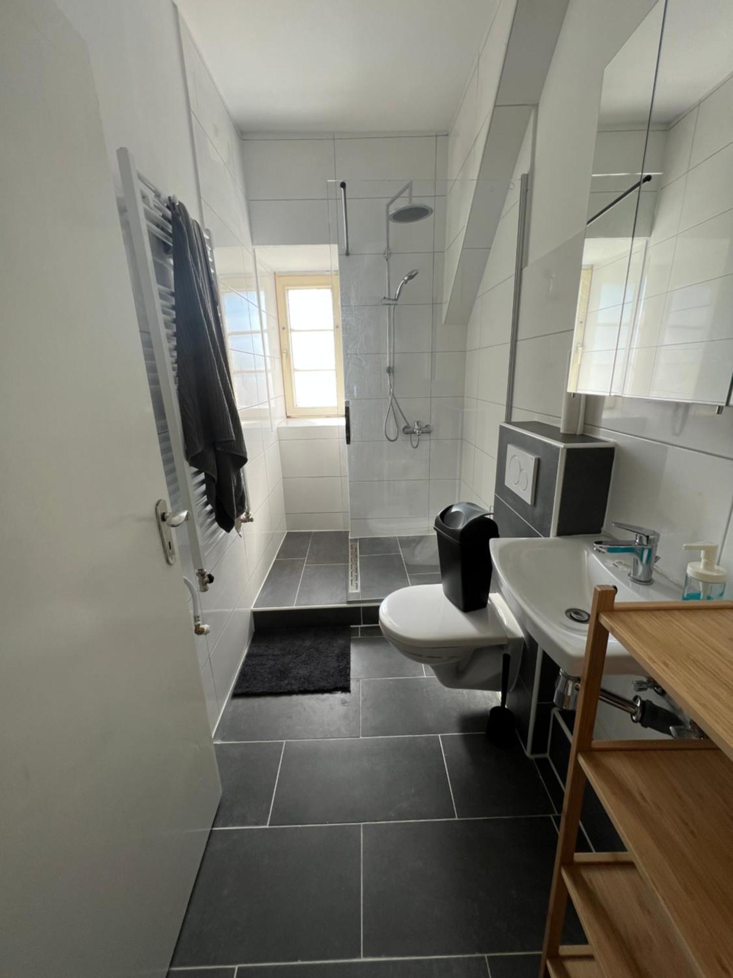 Viersen Schoene Apartments Am Duelkener Bahnhof المظهر الخارجي الصورة
