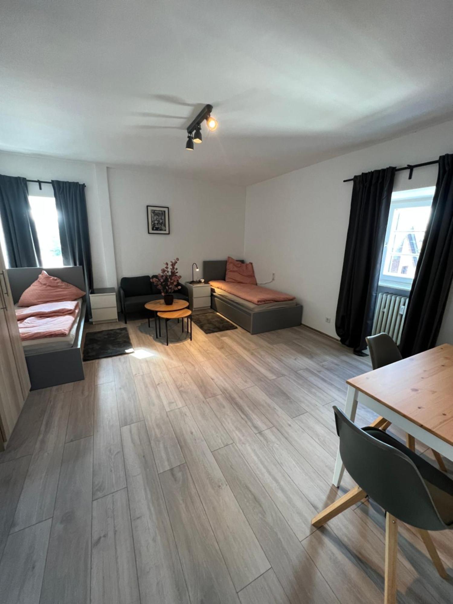 Viersen Schoene Apartments Am Duelkener Bahnhof المظهر الخارجي الصورة